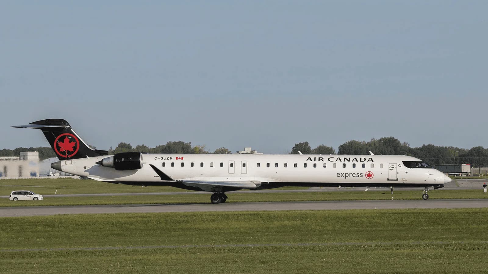 Air Canada CRJ-900 Seat Guide (2026)