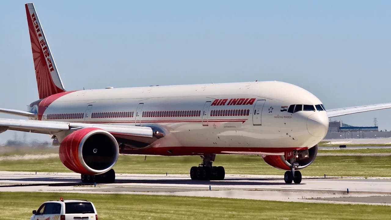 Air India Boeing 777-300ER: Distinguishing New Suites from Legacy Cabins