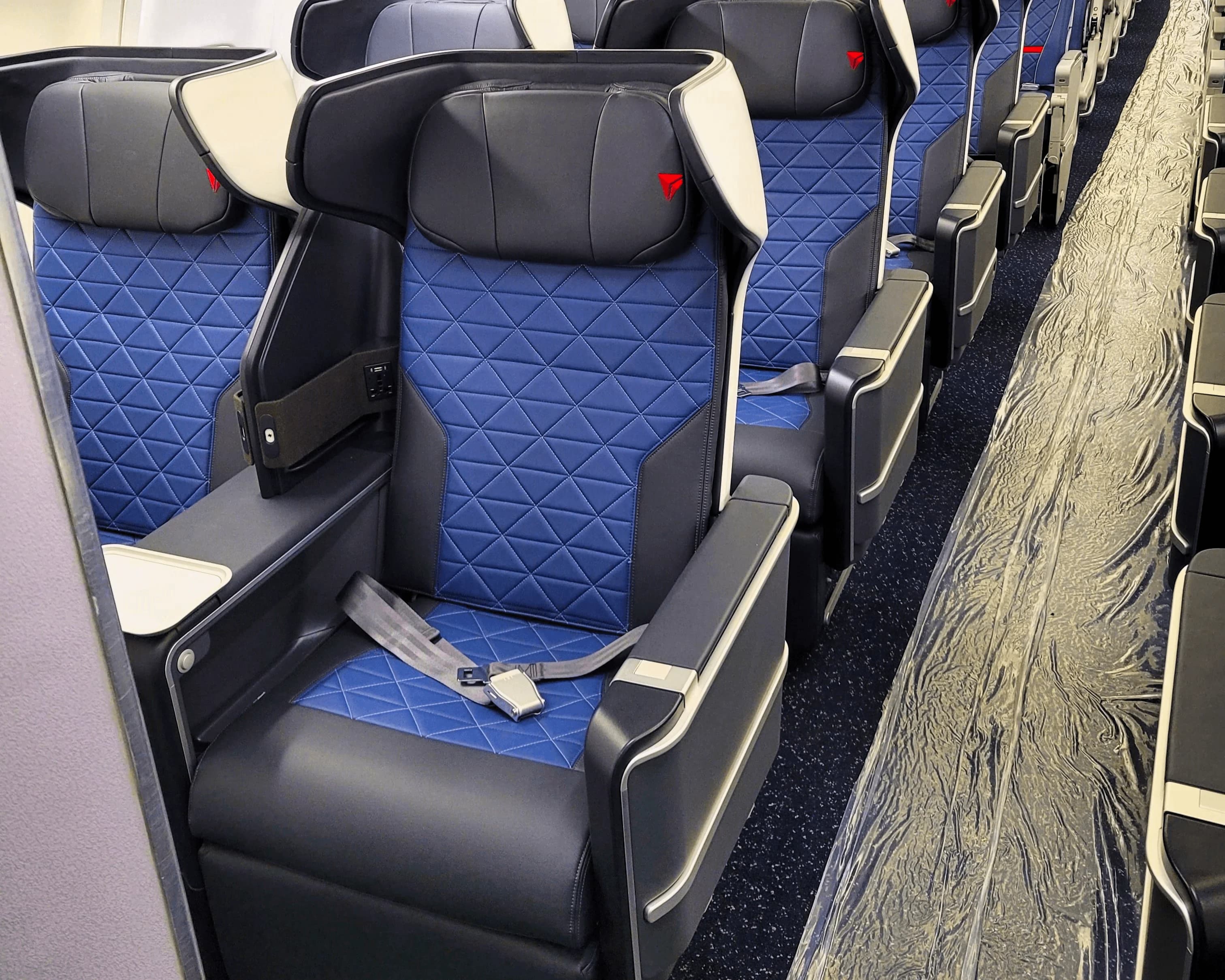 Delta Boeing 737-800 Seat Guide (2026)
