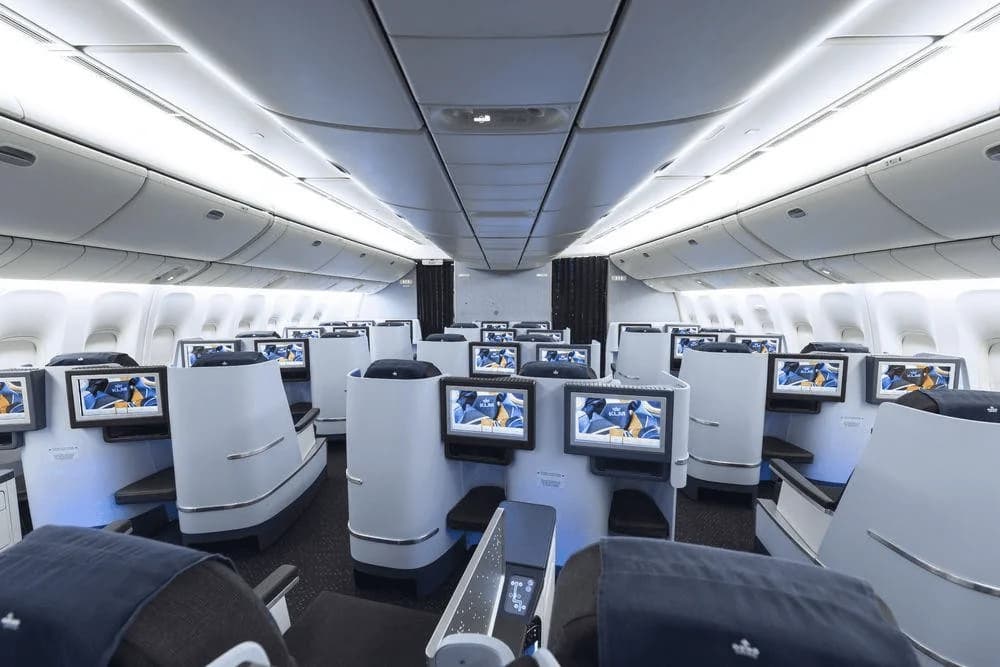 KLM Boeing 777-200ER Seat Guide (2026)