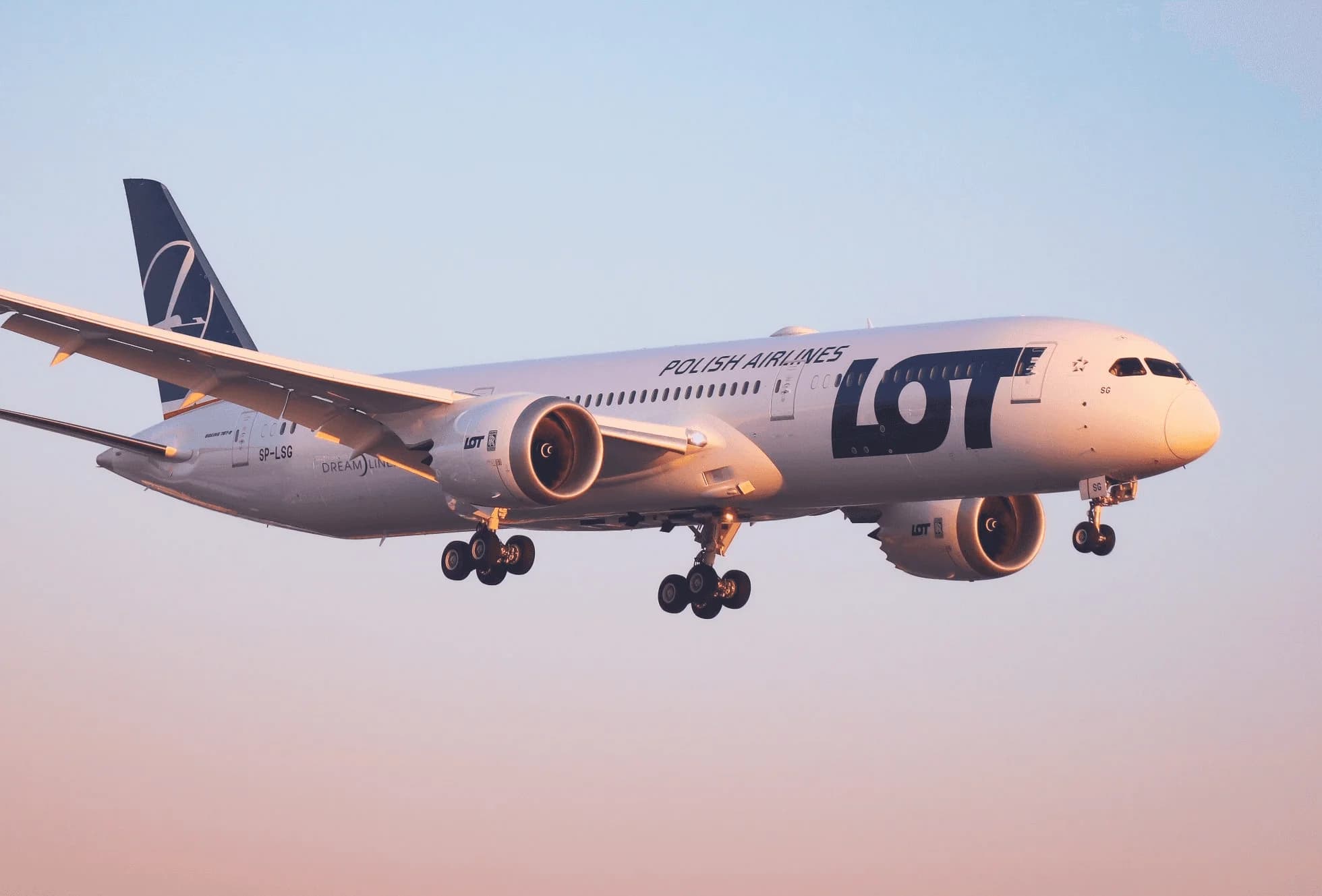 LOT Polish Airlines Boeing 787 Seat Guide (2026)