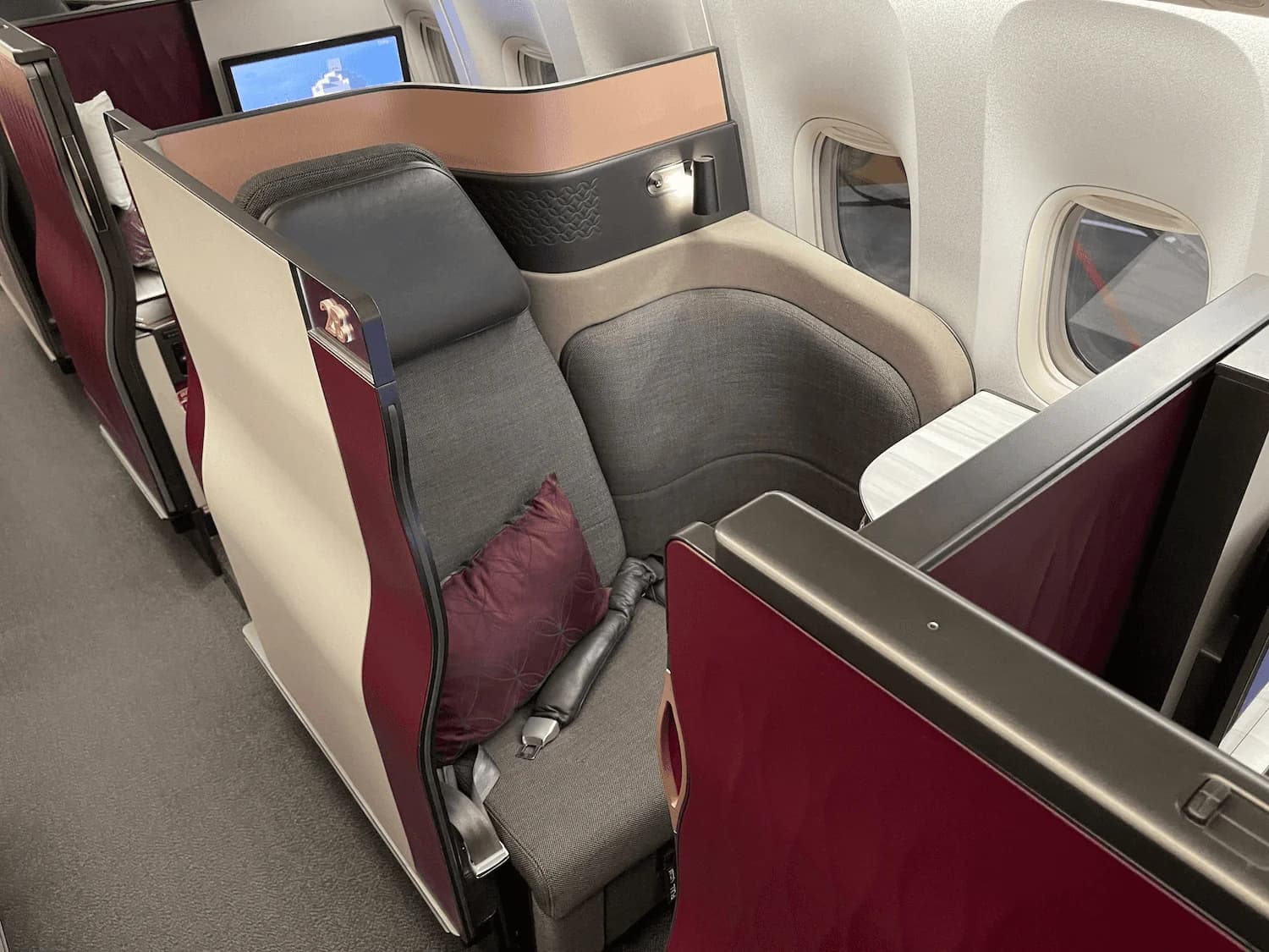 Qatar Airways 777-300ER QSuite Business Class Seat Guide (2026)