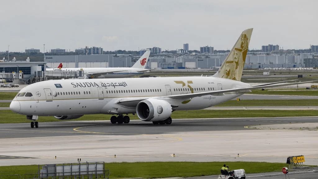 Saudia Boeing 787-9: Business Class Intelligence & Jeddah Hub Strategy