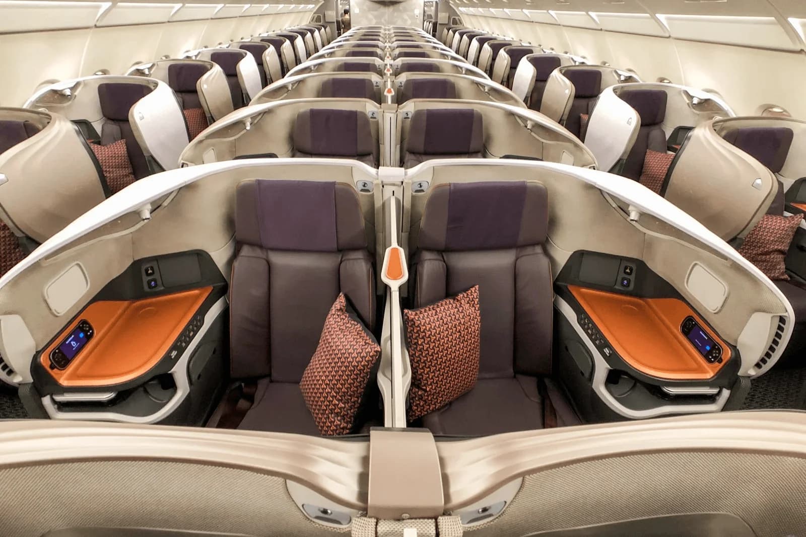 Singapore Airlines A380-800 Business Class Seat Guide (2026)