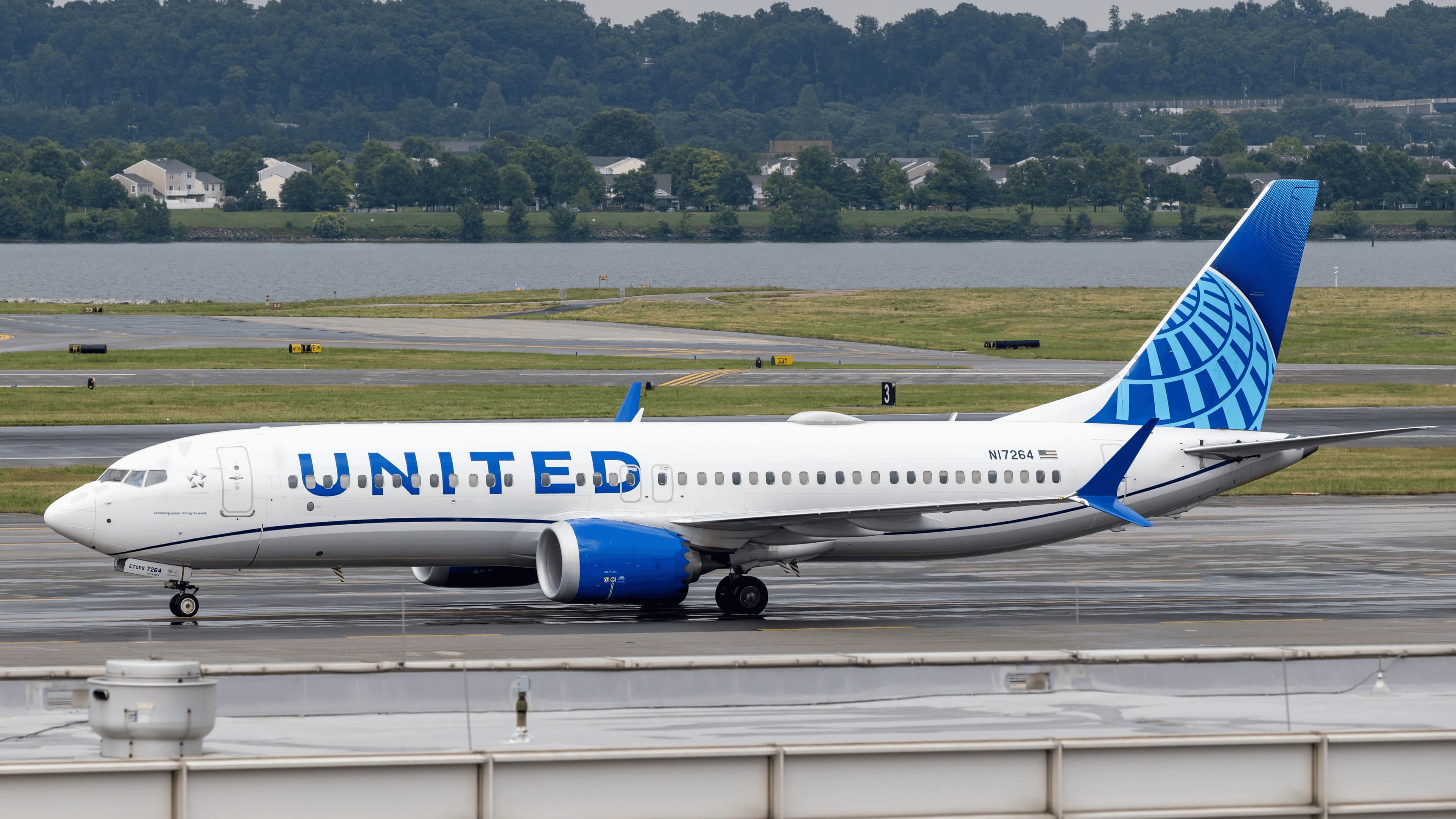 United Airlines Boeing 737 MAX 8 Seat Guide (2026)