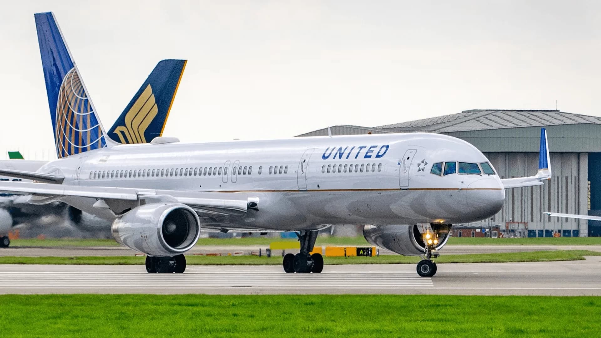 United Airlines Boeing 757-200 Seat Guide (2026)