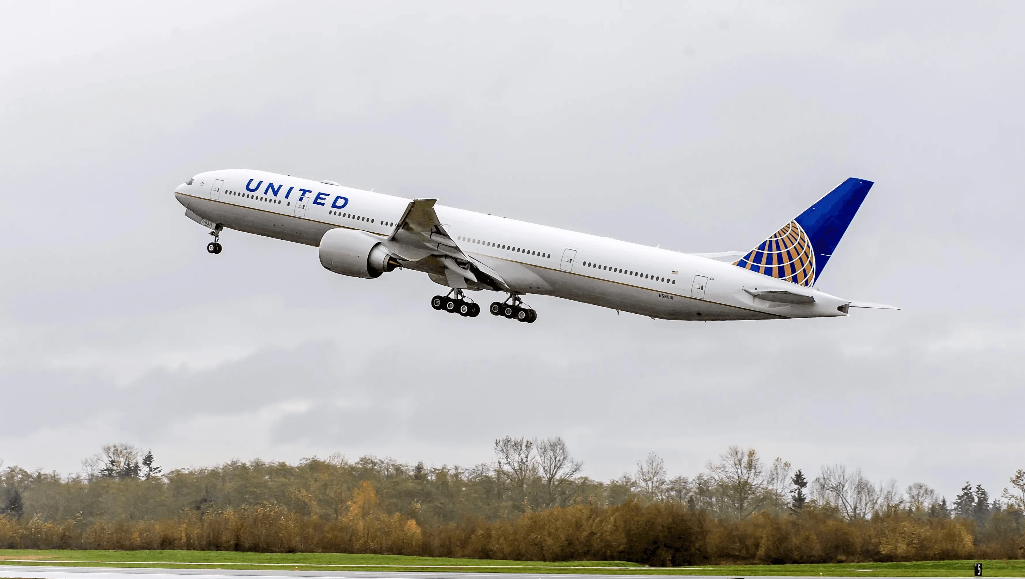 United Airlines Boeing 777-300ER Seat Guide (2026)